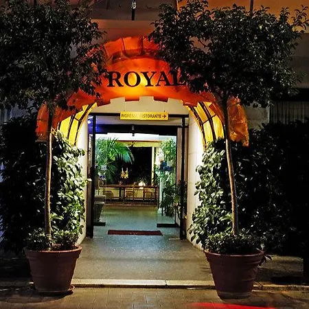 Royal Hotel